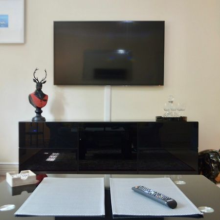 Gorgeous 2 Bedroom Apartment In Converted Church Edinburgh Exterior photo