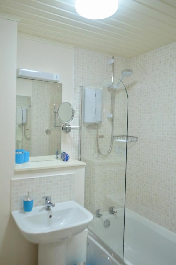 Gorgeous 2 Bedroom Apartment In Converted Church Edinburgh Exterior photo